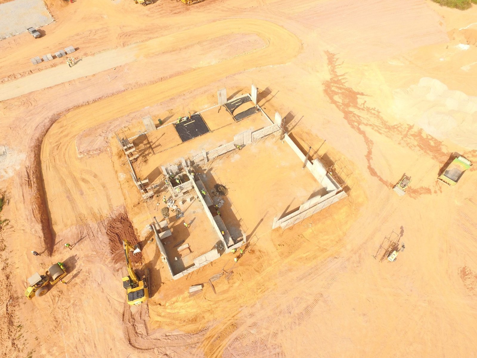 Structures